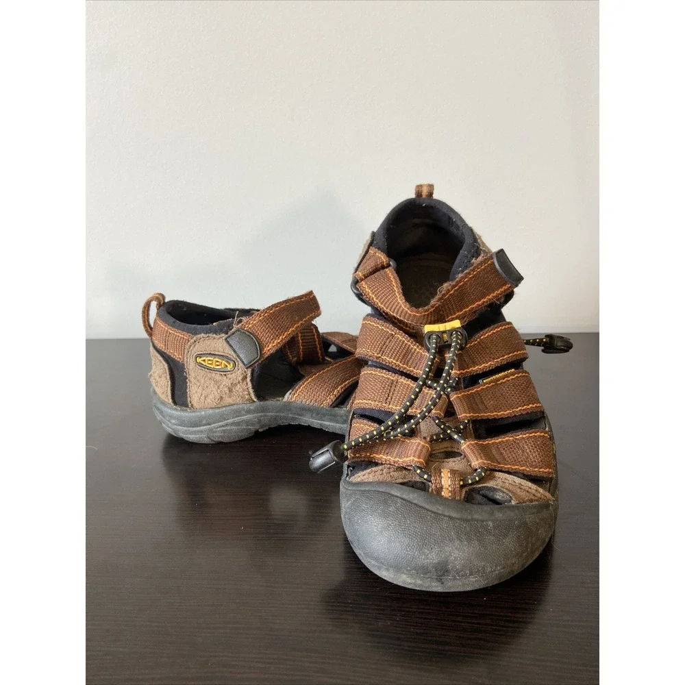 KEEN Youth Kid's Size 2 Brown Orange Newport H2 Sport Hiking Sandals 9212-PNCN